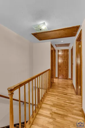 $285,000 | 3803 Northwest Wilder Road, Topeka, KS 66617