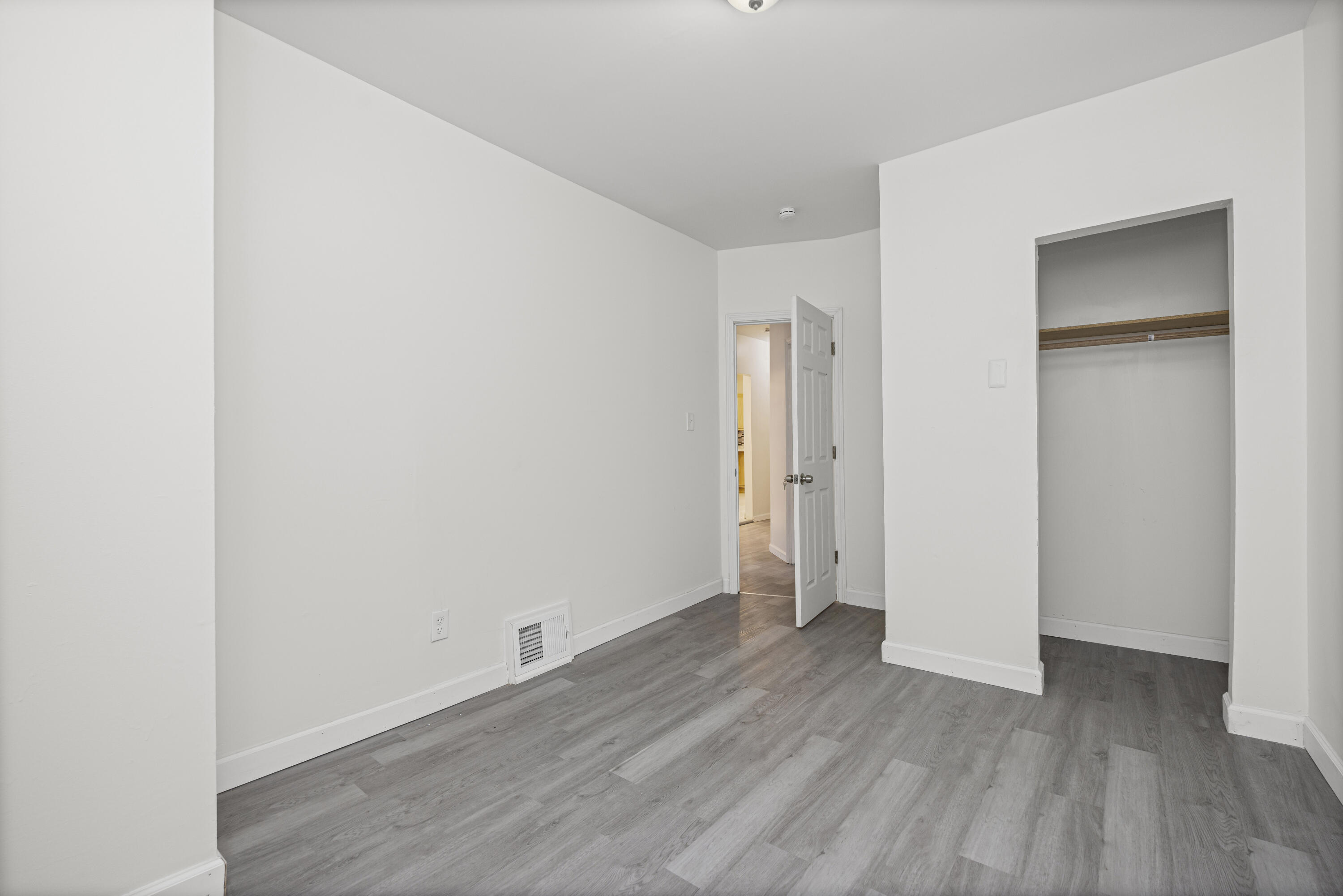 15357 Patton Street Detroit, MI 48223 - Photo 13 of 40 15357 Patton - OnDemand Pix Photography