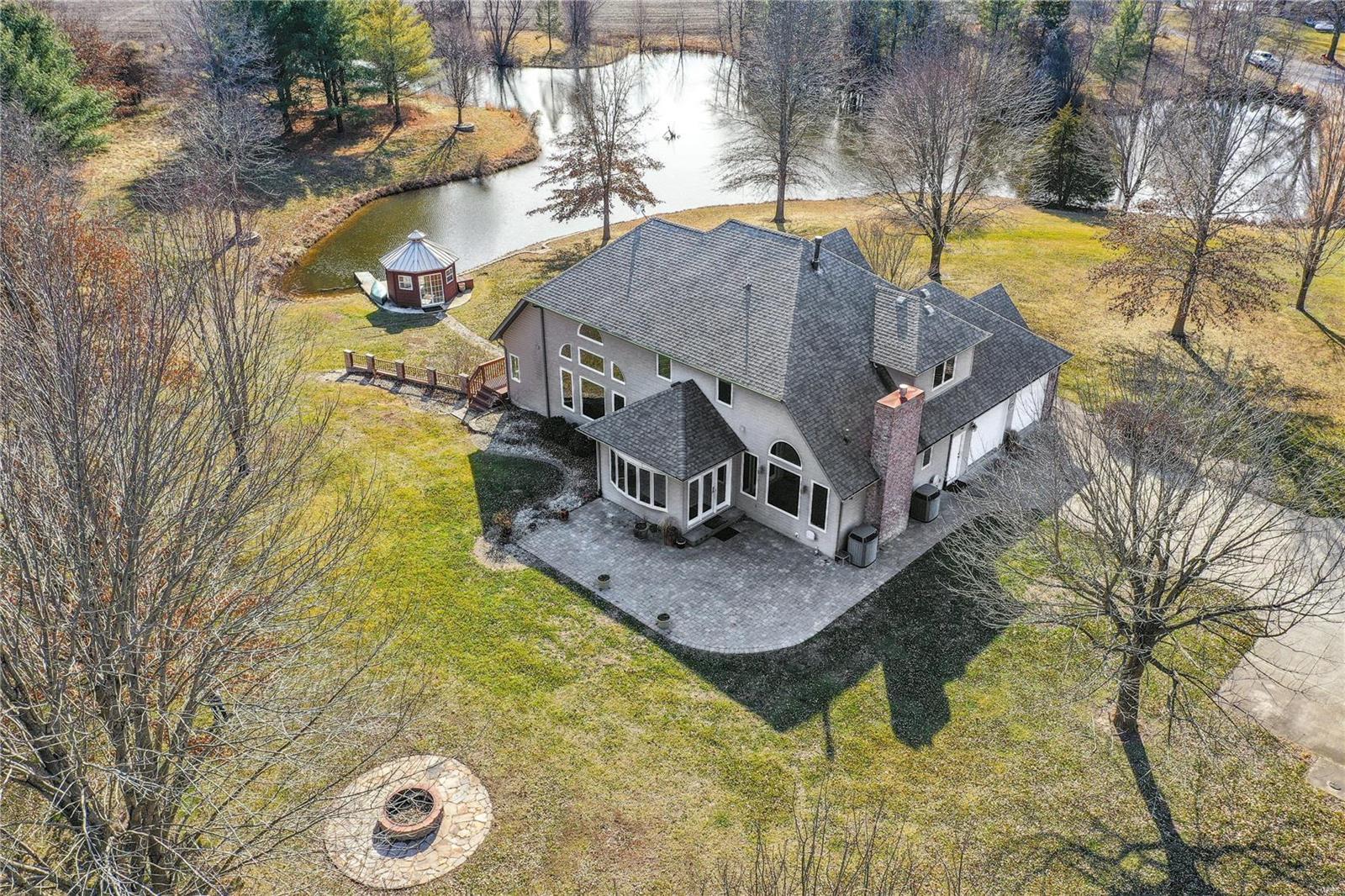 5546 Hazel Road Edwardsville, IL 62025 - Photo 3 of 52
