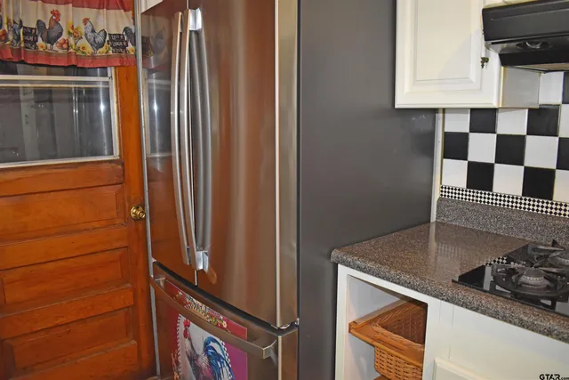 $199,999 | 209 Ludolph Street, Palestine, TX 75803