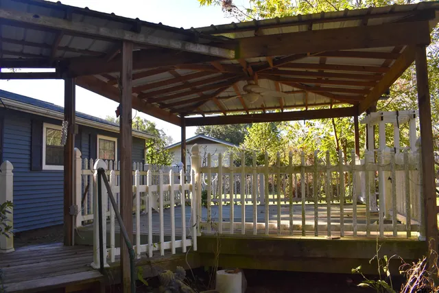 $199,999 | 209 Ludolph Street, Palestine, TX 75803