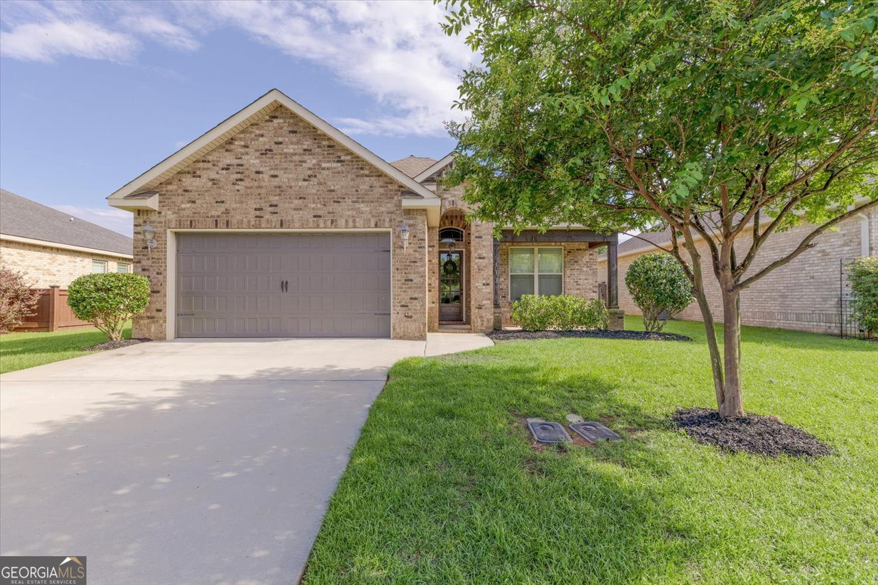 113 Barnyard Way Perry, GA 31069 - Photo 4 of 60