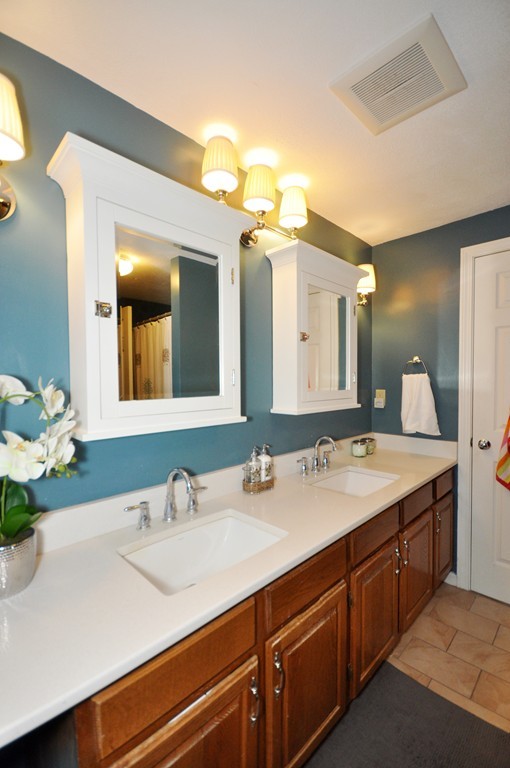5 Deer Path, Unit 4 Maynard, MA 01754 - Photo 16 of 28 Gallery Image 16