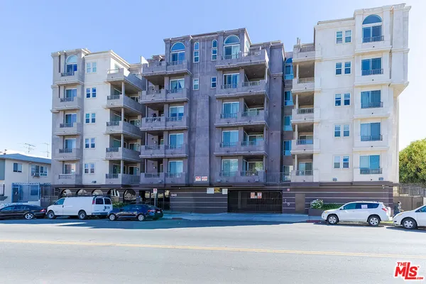 $3,500 | 848 Irolo Street, Unit 308, Los Angeles, CA 90005