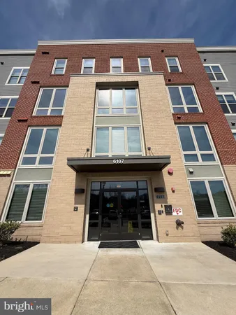 $685,000 | 6107 Fairview Farm Drive, Unit 202, Alexandria, VA 22315