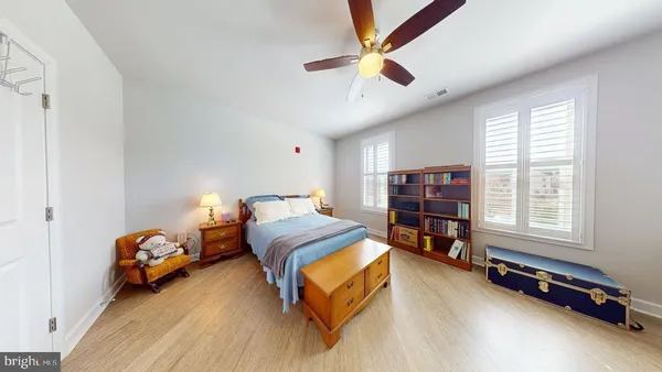 $685,000 | 6107 Fairview Farm Drive, Unit 202, Alexandria, VA 22315