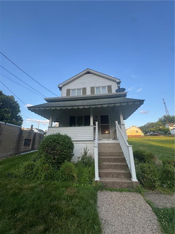 1013 Howell Street Vandergrift, PA 15690 - Photo 2 of 30