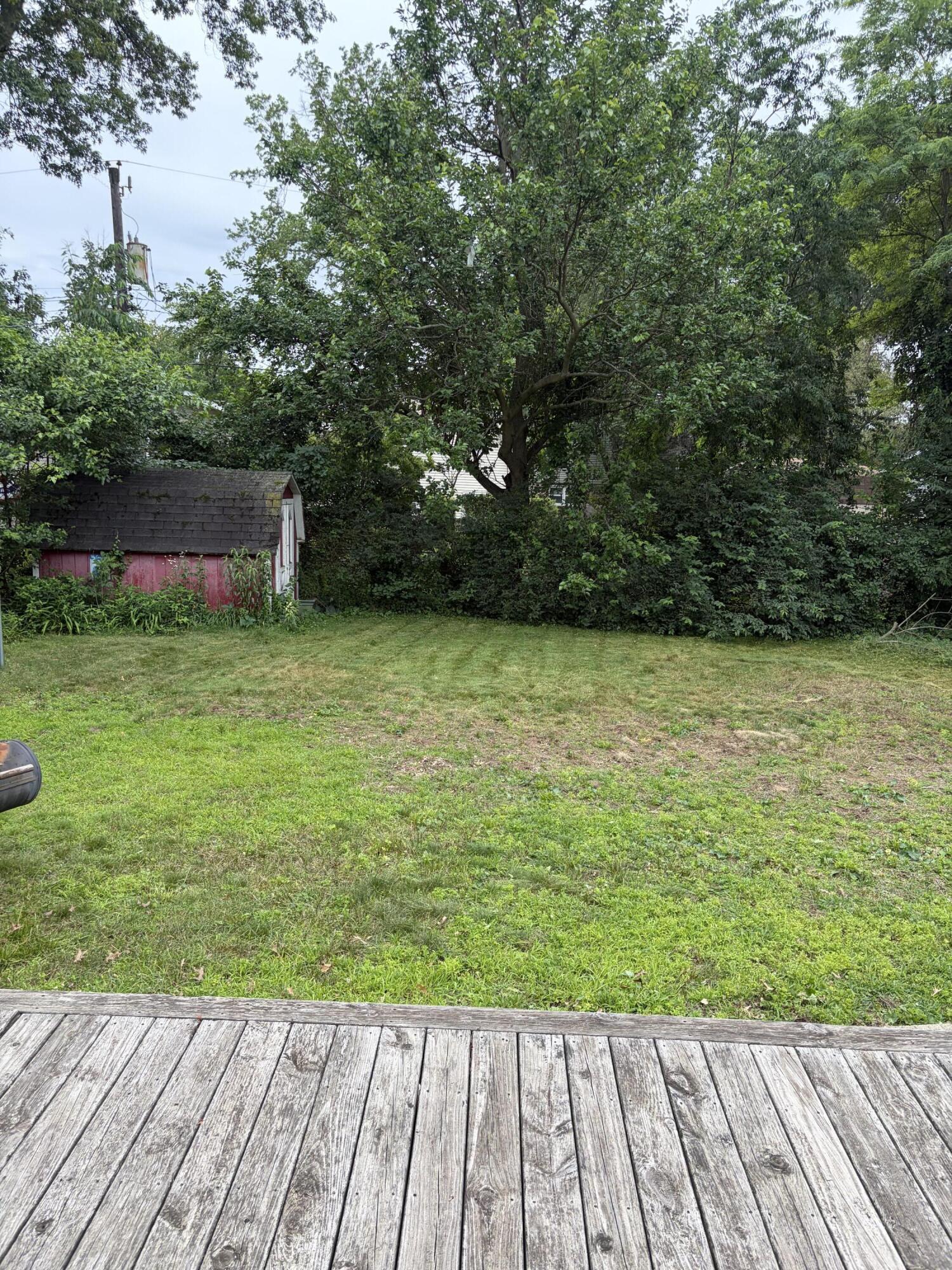 409 Holly Road Michigan City, IN 46360 - Photo 21 of 25 1500x2000
