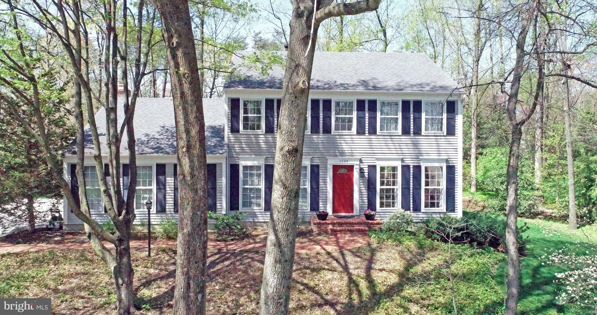1506 Elk Point Drive Reston, VA 20194 - Photo 2 of 30 Exterior