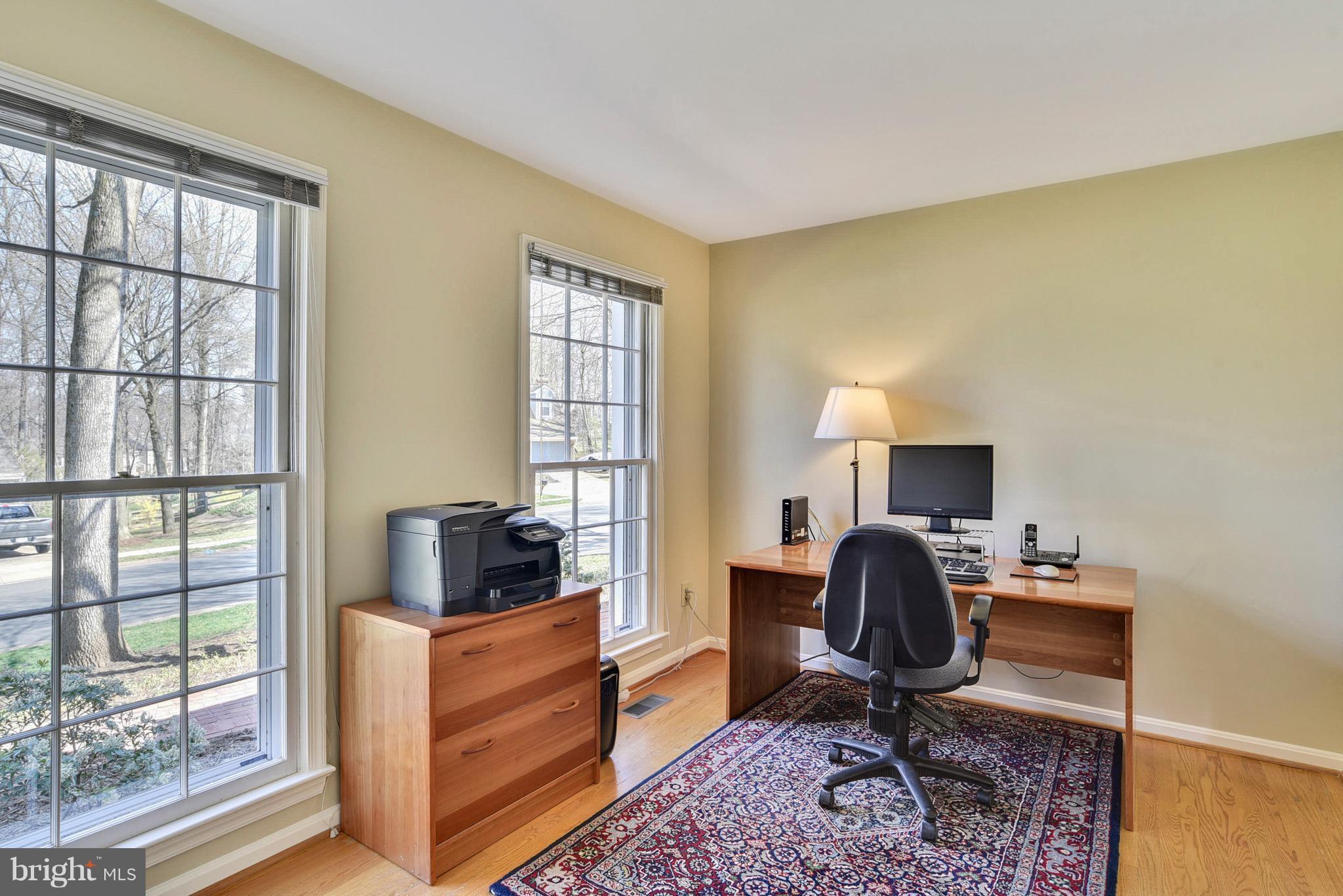 1506 Elk Point Drive Reston, VA 20194 - Photo 10 of 30 Main level library