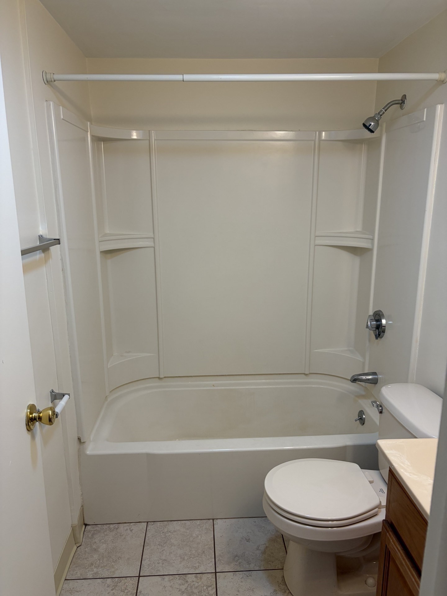 50 Cambridge Road, Unit 224 Woburn, MA 01801 - Photo 6 of 7 Gallery Image 6