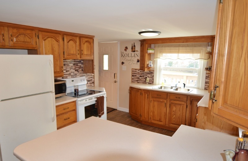 10704 Aboite Road Roanoke, IN 46783 - Photo 9 of 36