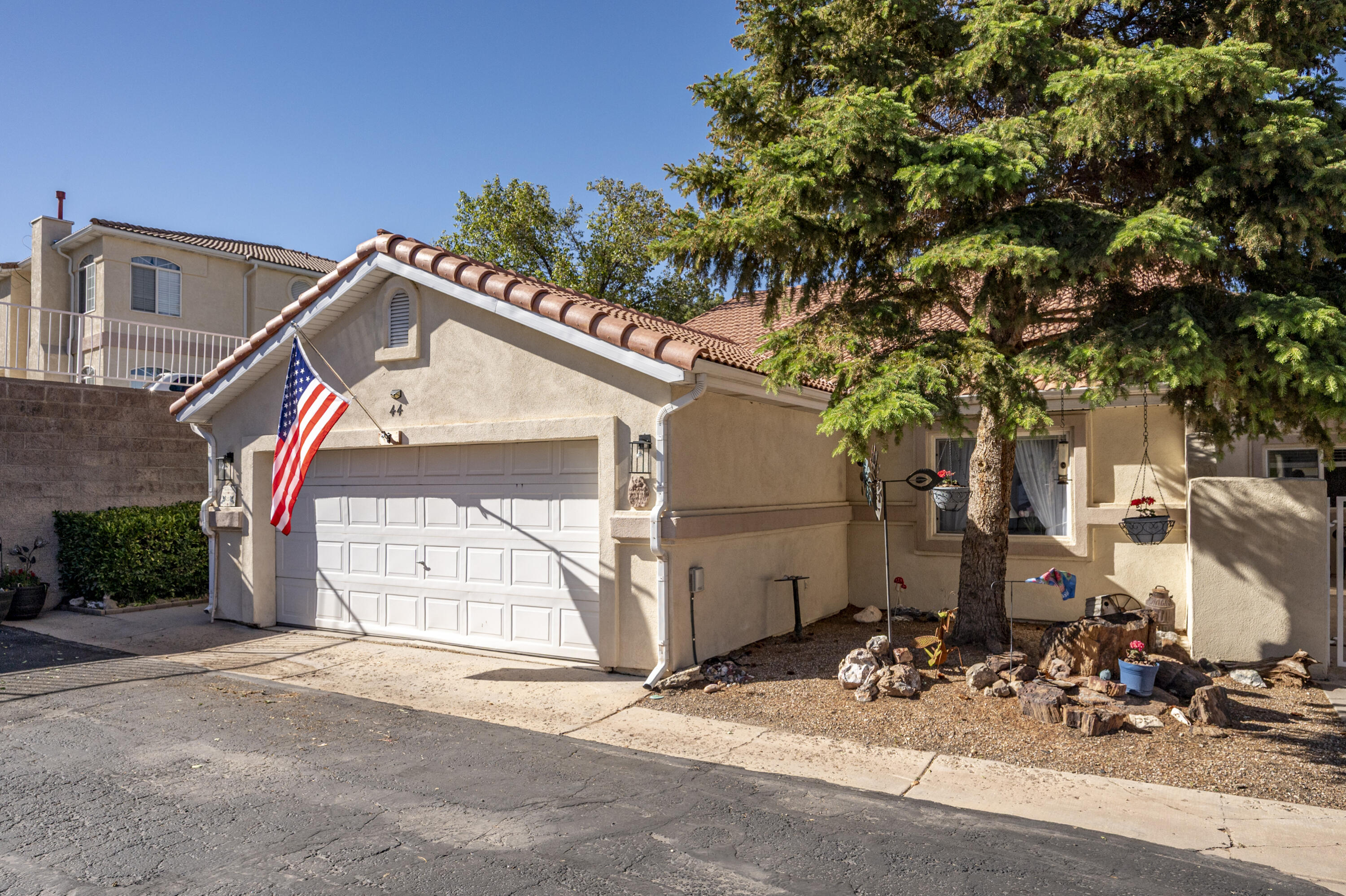 195 East Fiddlers Canyon Road, Unit 44 Cedar City, UT 84721 - Photo 3 of 42 195 E Fiddlers #44-12