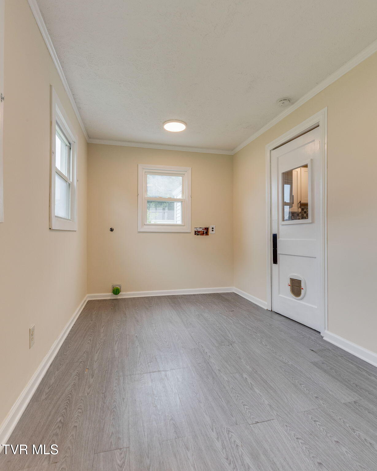 1018 Broad Street Elizabethton, TN 37643 - Photo 20 of 25 020