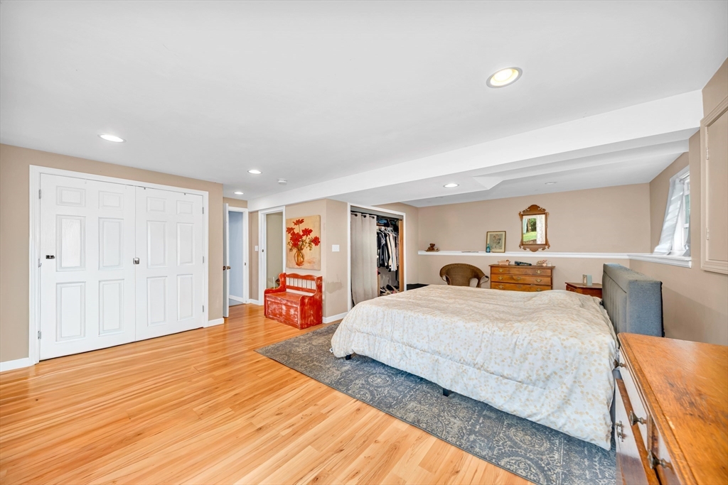 1 Howe Street Ipswich, MA 01938 - Photo 18 of 34