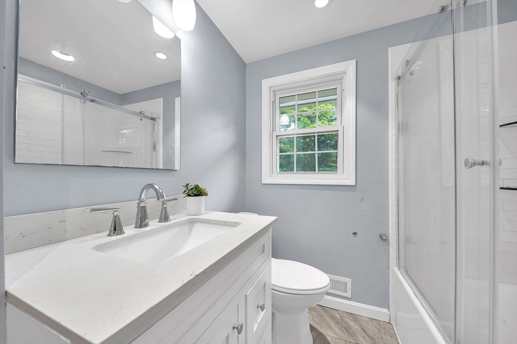 1 Howe Street Ipswich, MA 01938 - Photo 30 of 34