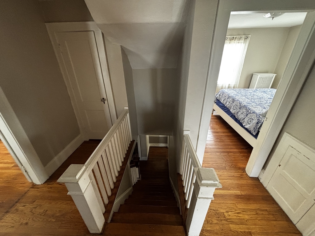 127 Melha Avenue Springfield, MA 01104 - Photo 25 of 41