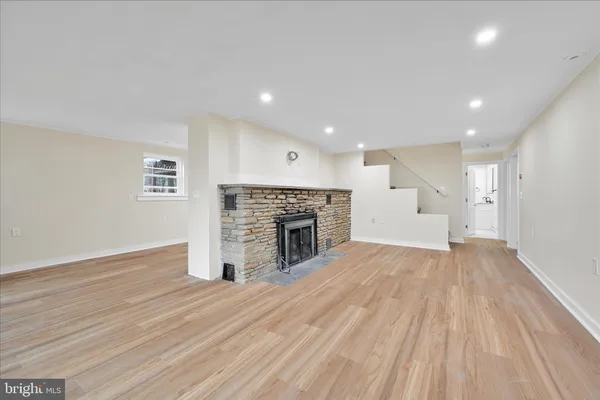 $550,000 | 1135 Grovania Avenue, Abington, PA 19001