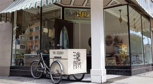 $5,682 | 150 Van Ness Avenue, Unit 608, San Francisco, CA 94102