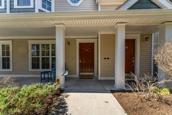 $299,000 | 138 Old Farm Drive, Unit 138, Great Meadows, NJ 07838