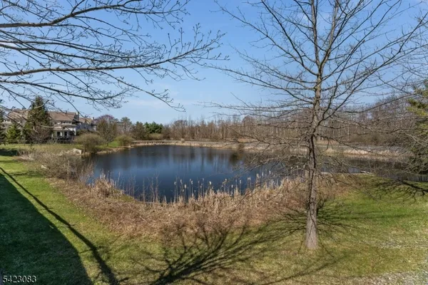 $299,000 | 138 Old Farm Drive, Unit 138, Great Meadows, NJ 07838