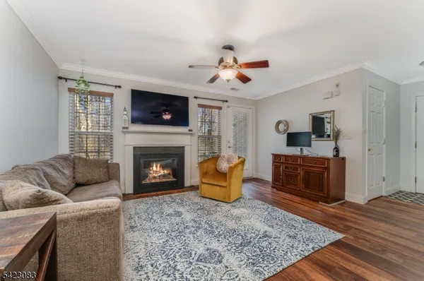 $299,000 | 138 Old Farm Drive, Unit 138, Great Meadows, NJ 07838