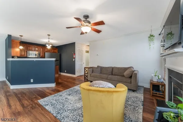 $299,000 | 138 Old Farm Drive, Unit 138, Great Meadows, NJ 07838
