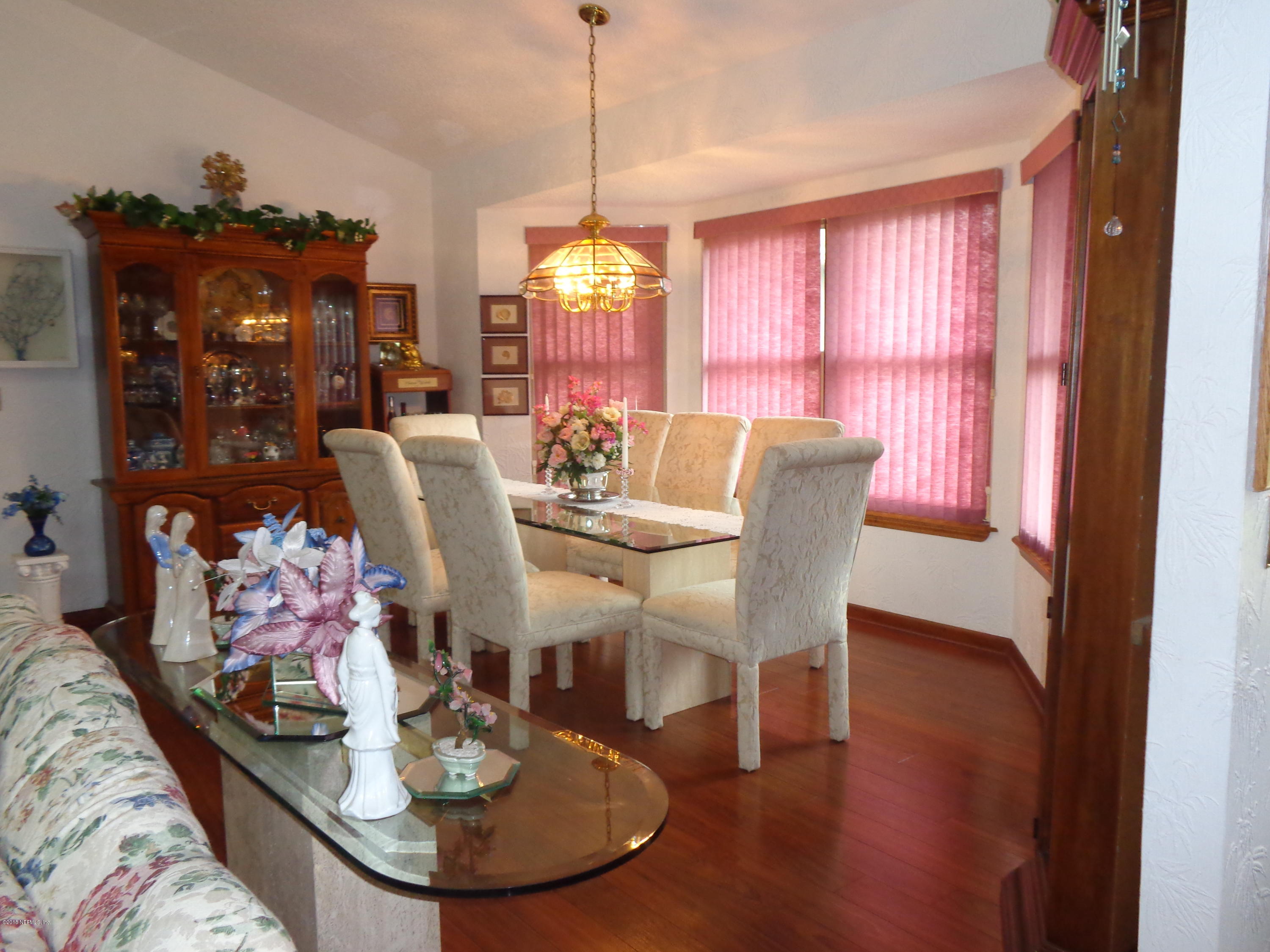 700 Valley Forge Road North Neptune Beach, FL 32266 - Photo 4 of 12 Dinning Room