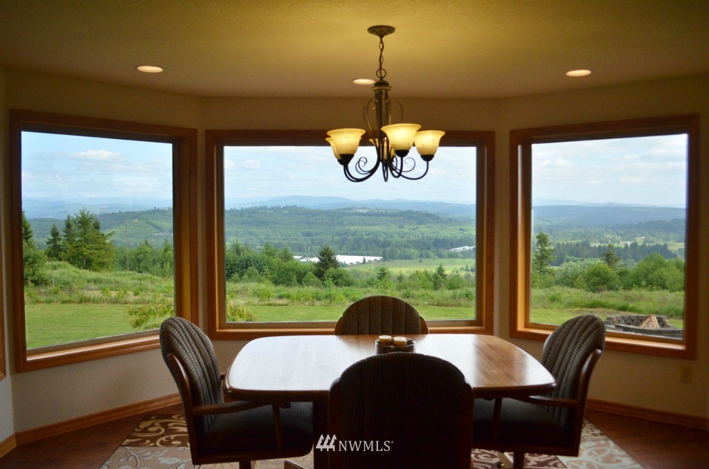 324 Burnt Ridge Road Onalaska, WA 98570 - Photo 4 of 25 Gallery Image 4