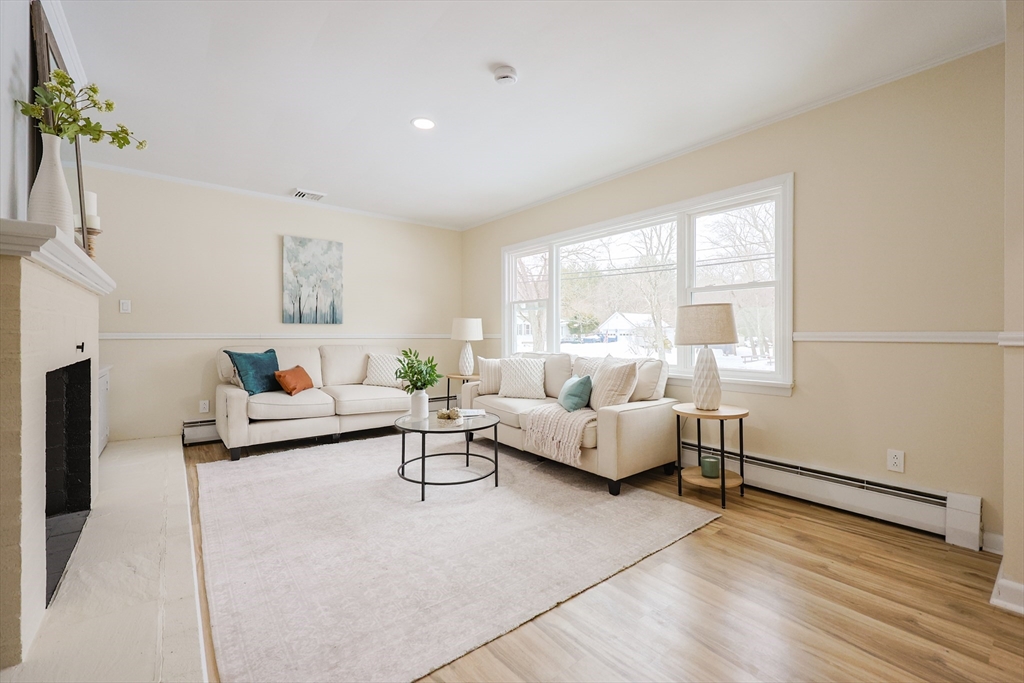 314 Britton Street Raynham, MA 02767 - Photo 3 of 20