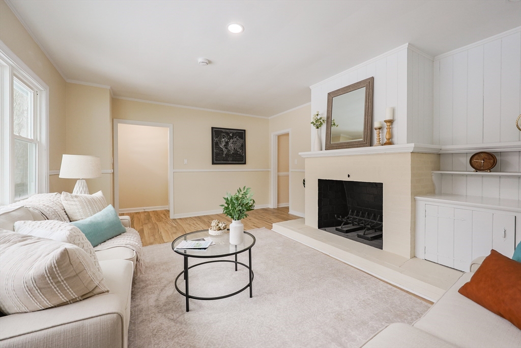 314 Britton Street Raynham, MA 02767 - Photo 4 of 20