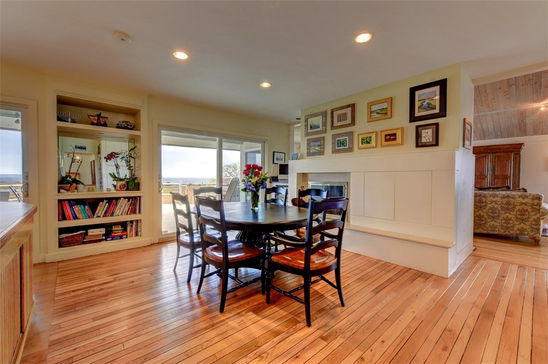 377 Rumstick Road Barrington, RI 02806 - Photo 15 of 38