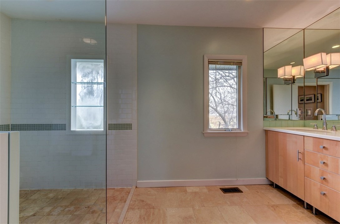 377 Rumstick Road Barrington, RI 02806 - Photo 21 of 38