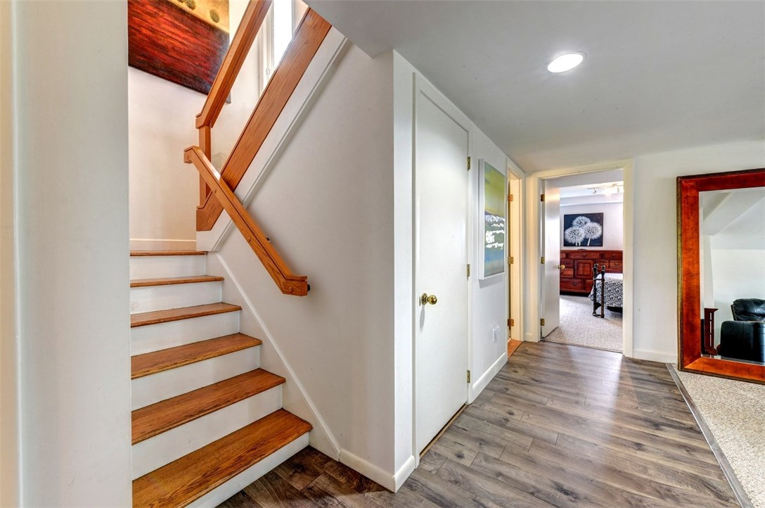 377 Rumstick Road Barrington, RI 02806 - Photo 23 of 38