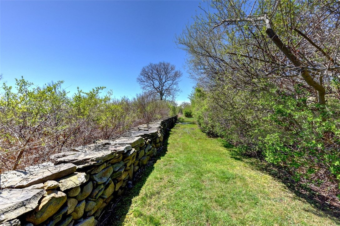 377 Rumstick Road Barrington, RI 02806 - Photo 32 of 38