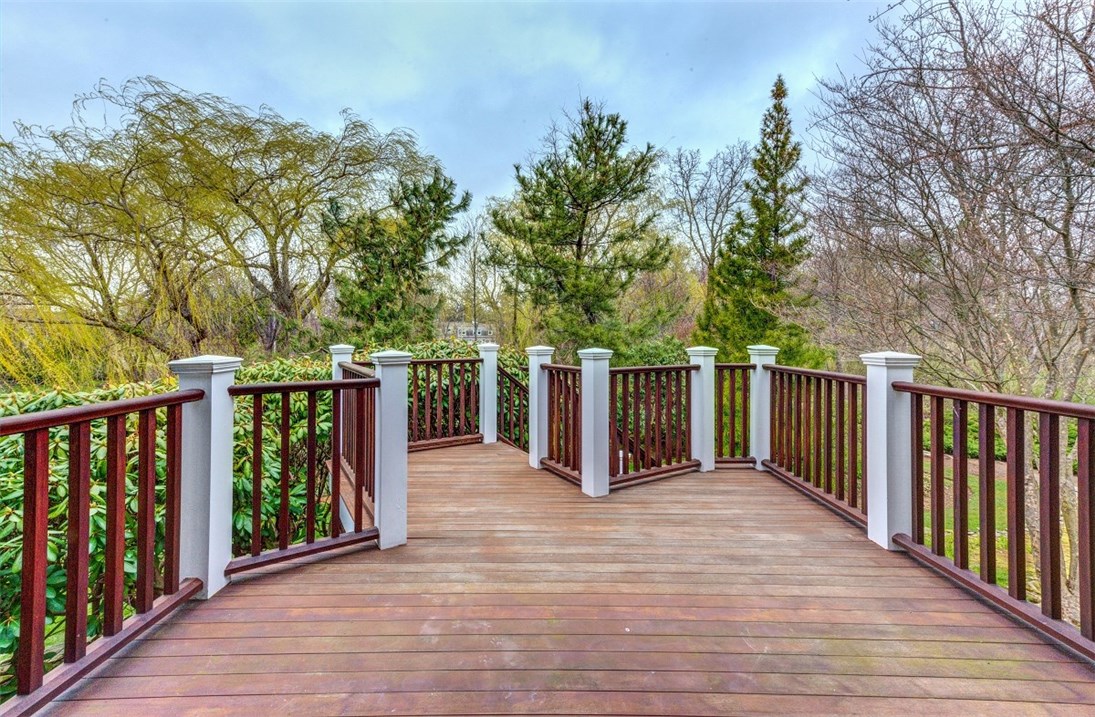 377 Rumstick Road Barrington, RI 02806 - Photo 8 of 38