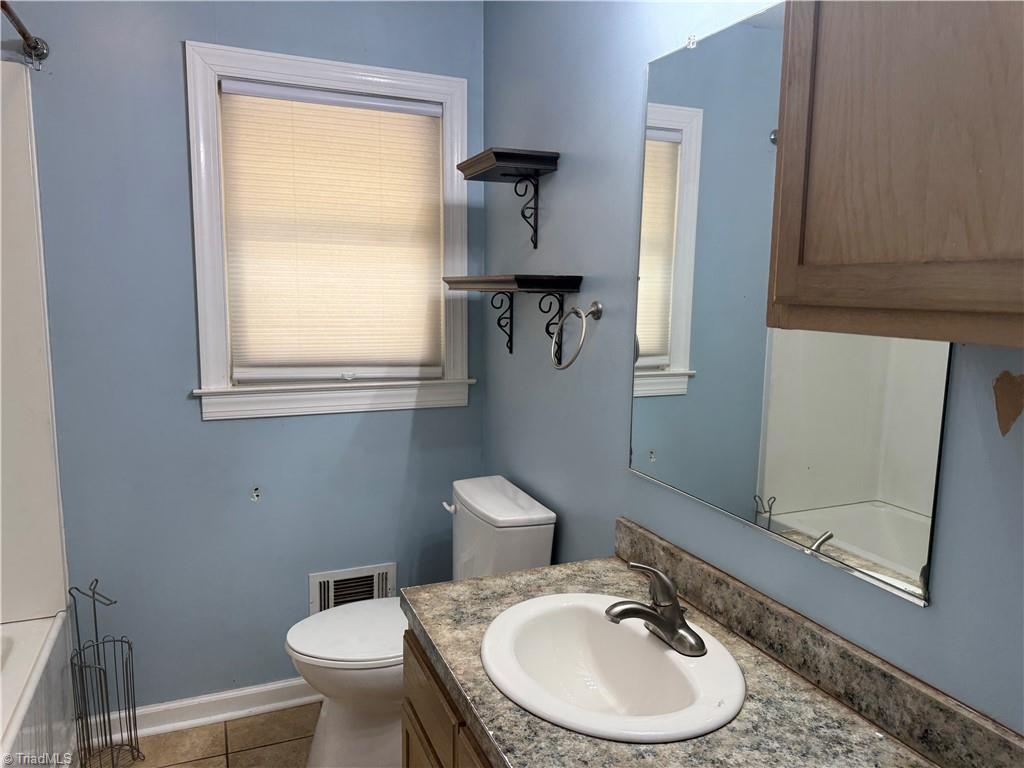 3412 Pine Valley Road High Point, NC 27265 - Photo 13 of 26 Gallery Image 13