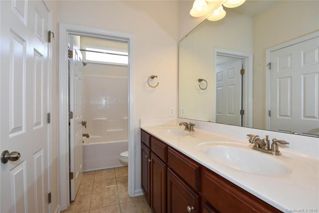 621 Sunfish Lane, Unit 21 Tega Cay, SC 29708 - Photo 17 of 24 Gallery Image 17