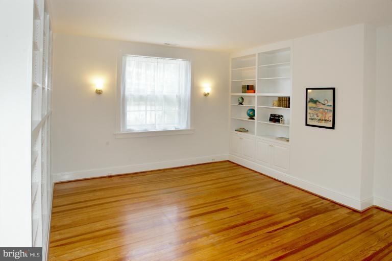 1929 19th Street Northwest Washington, DC 20009 - Photo 18 of 23 Second bedroom