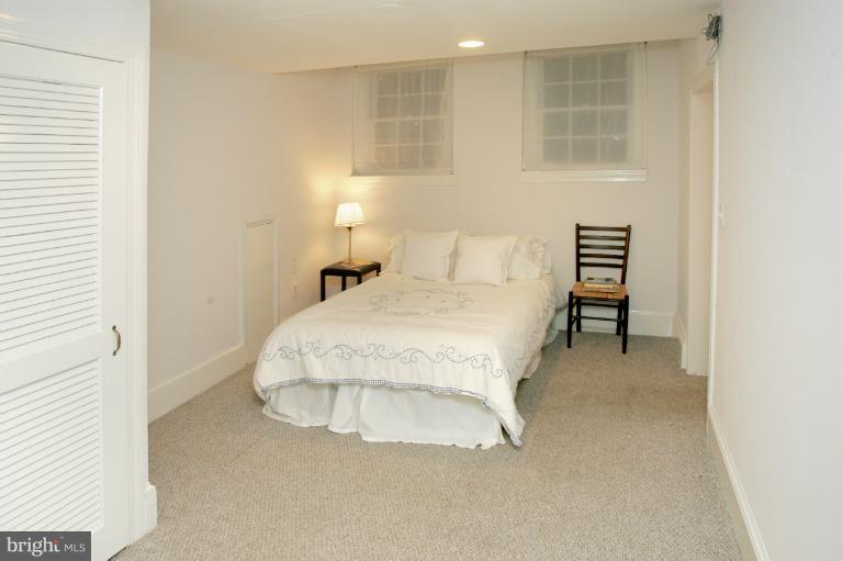 1929 19th Street Northwest Washington, DC 20009 - Photo 19 of 23 In-law suite bedroom