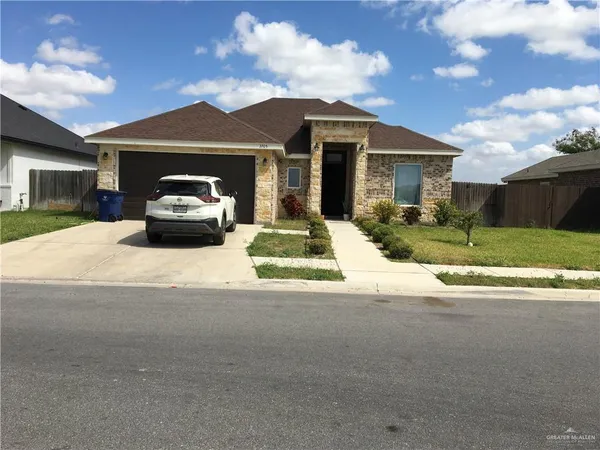 $2,200 | 3705 Sherman Street, Edinburg, TX 78542