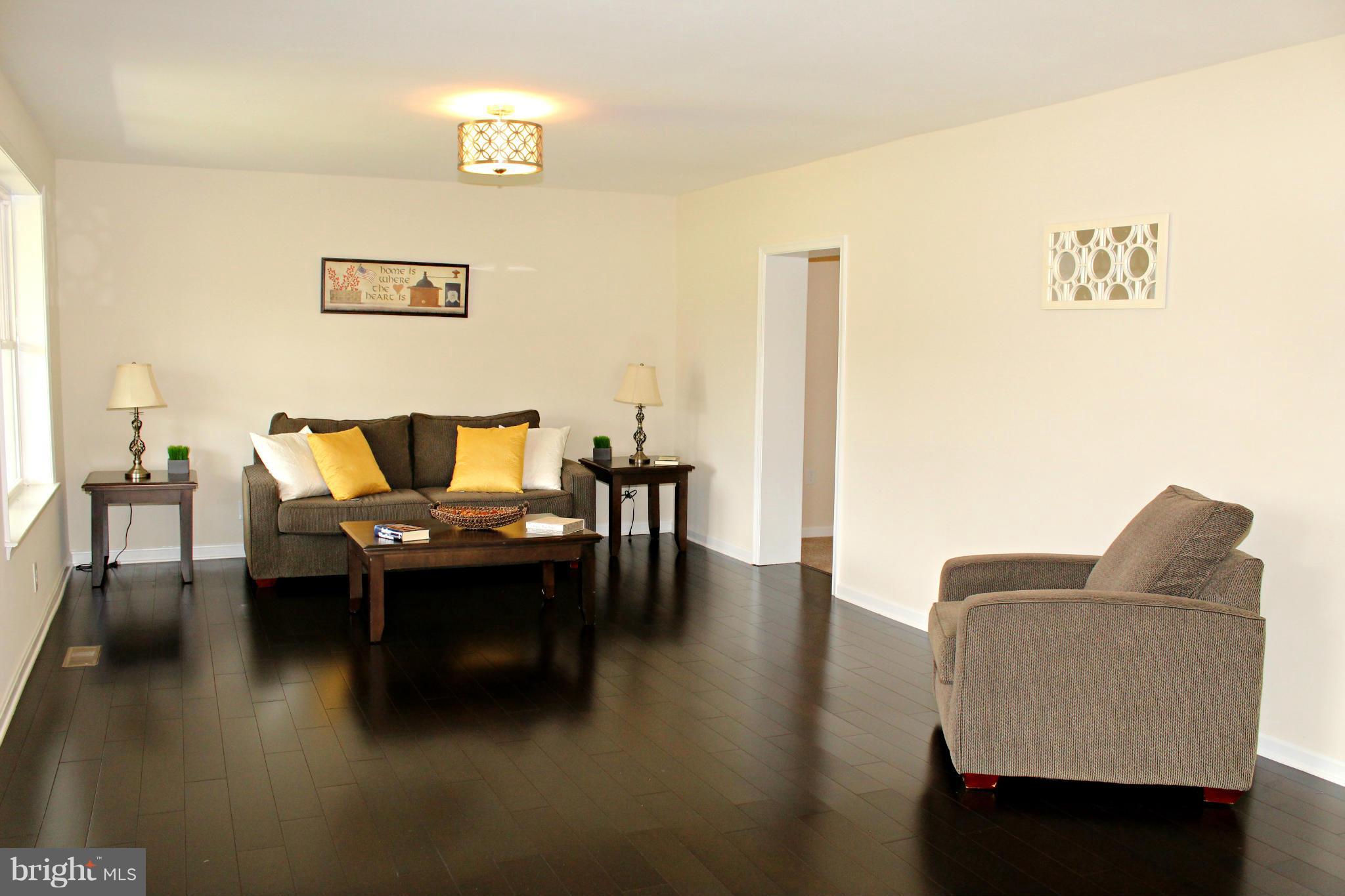 1850 Solomons Island Road South Prince Frederick, MD 20678 - Photo 12 of 22 Family Room