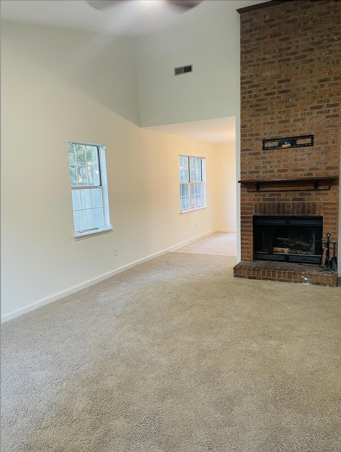 102 Welwyn Road Summerville, SC 29485 - Photo 2 of 19 Screen Shot 2025-09-13 at 10.42.26 PM