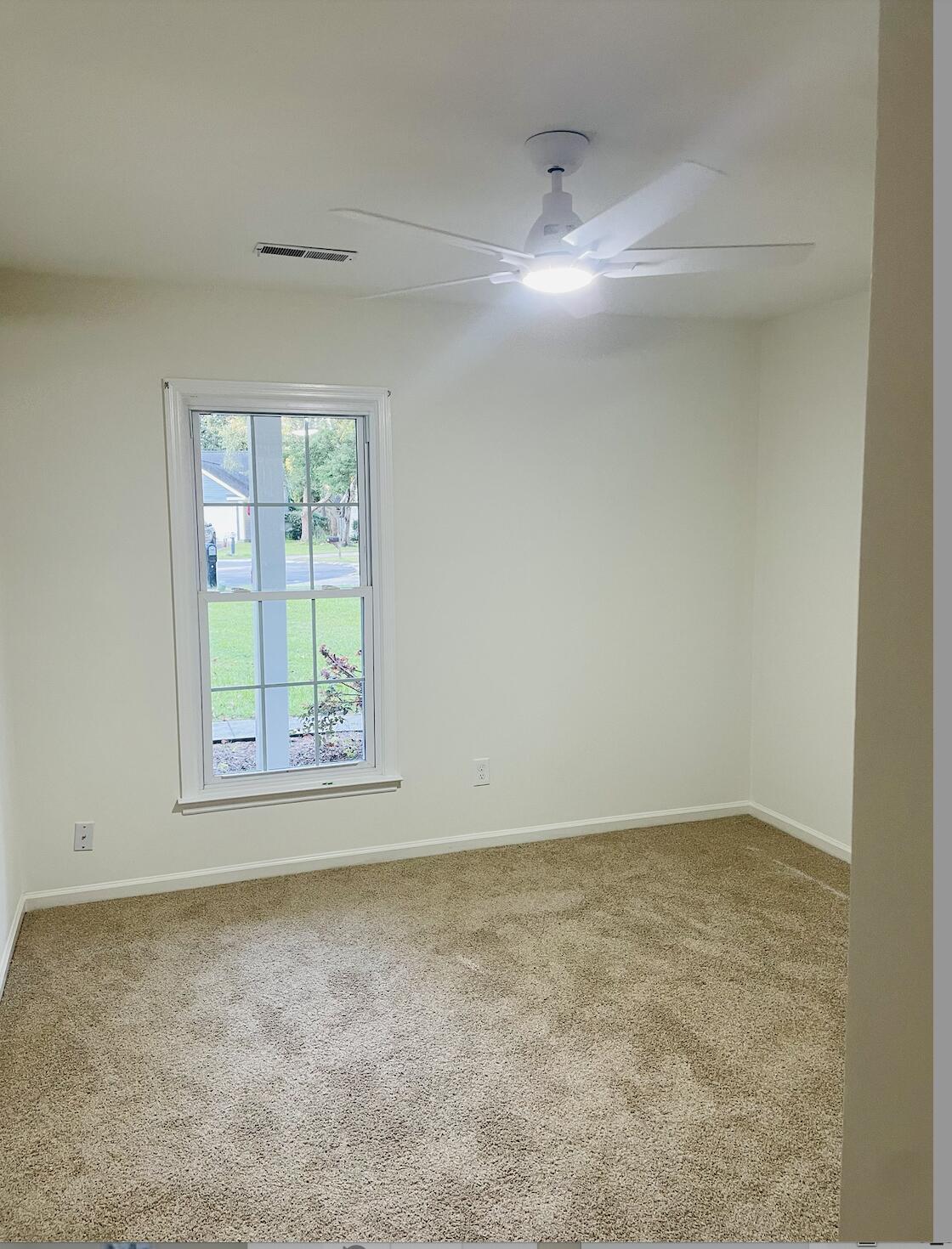 102 Welwyn Road Summerville, SC 29485 - Photo 9 of 19 Screen Shot 2025-09-13 at 10.45.28 PM