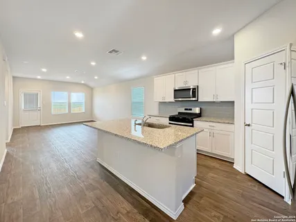 $305,000 | 408 Deborah Drive, New Braunfels, TX 78130