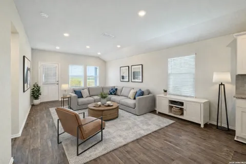 $305,000 | 408 Deborah Drive, New Braunfels, TX 78130