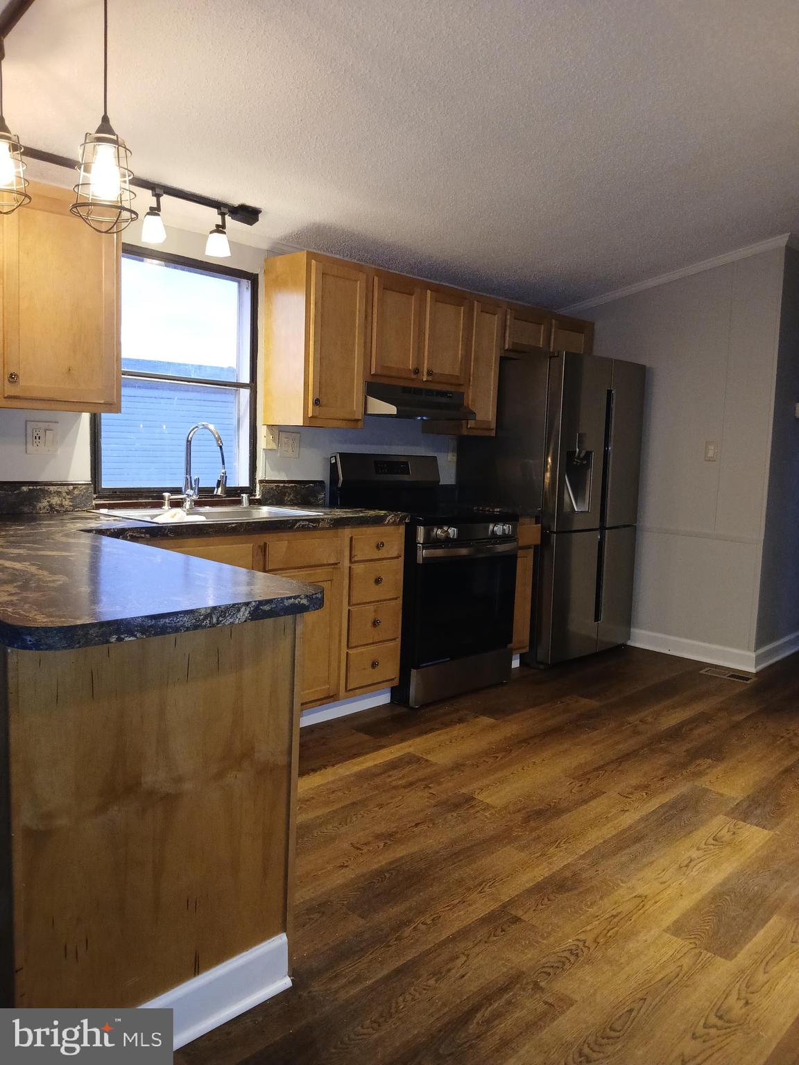 114 Roundup Road Middle River, MD 21220 - Photo 2 of 22