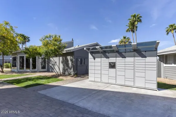 $943 | 17031 North 11th Avenue, Unit JR1B, Phoenix, AZ 85023