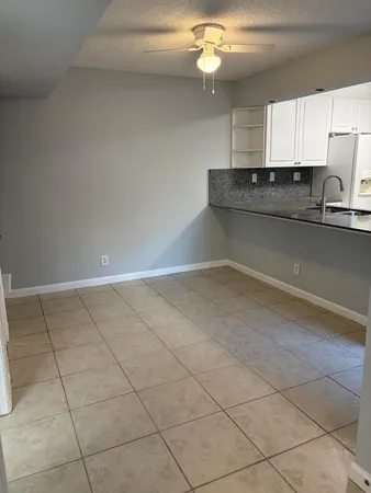 $2,400 | 8165 Severn Drive, Unit D, Boca Raton, FL 33433
