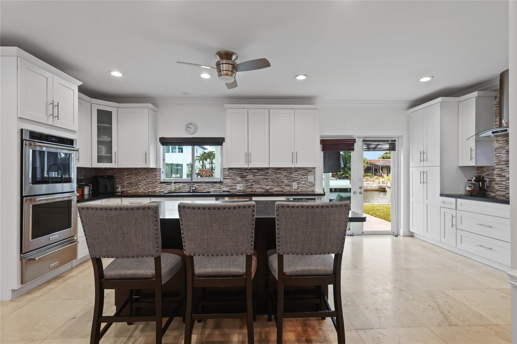 3801 Northeast 27th Avenue Lighthouse Point, FL 33064 - Photo 18 of 50 Photo 18